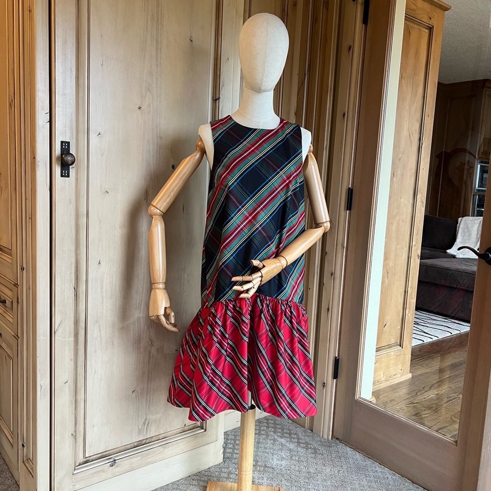 JCrew Plaid Holiday Dress. Size 4. Never worn/tags on.
